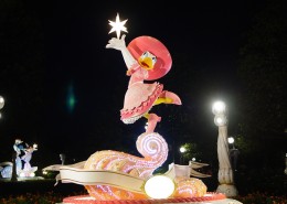 迪斯尼乐园夜景桌面壁纸