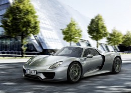 214款保时捷 918 Spyder跑车桌面壁纸