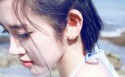 可爱率性美女明星唐艺昕桌面壁纸