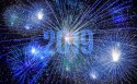 2019年炫彩艺术字桌面壁纸