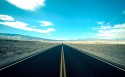 优美的公路风景桌面壁纸