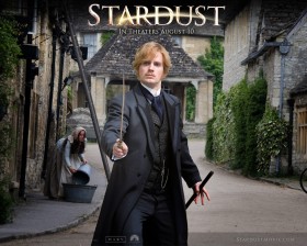 Stardust 星尘桌面壁纸