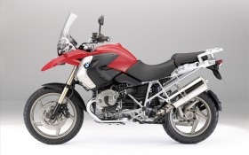 BMW宝马摩托车R 1200桌面壁纸