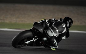 2009年卡塔尔摩托车MotoGP练习赛桌面壁纸