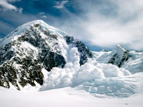 雪山冰川桌面壁纸