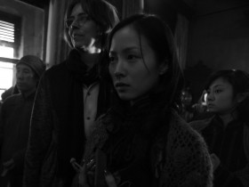 《南京!南京!》桌面壁纸