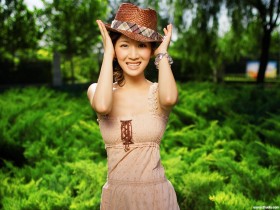 李念桌面壁纸