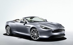 2012款阿斯顿马丁Virage Volante跑车桌面壁纸