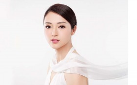 董璇桌面壁纸