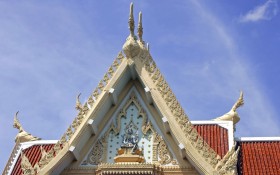 东南亚佛教建筑桌面壁纸