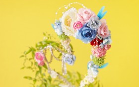 温馨布艺仿真花卉桌面壁纸