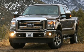 Ford Super Duty皮卡桌面壁纸