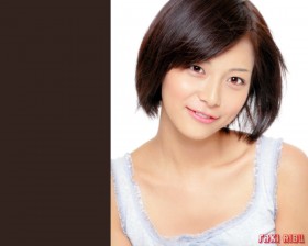 相武纱季桌面壁纸