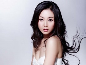 章雯淇桌面壁纸