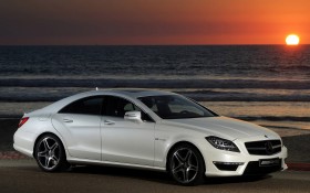 2012款奔驰CLS63 AMG US Version跑车桌面壁纸