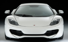 2012款McLaren MP4-12C麦克拉伦新超跑桌面壁纸