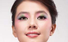 美女明星高圆圆桌面壁纸
