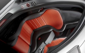 2012款宝马BMW M3 CRT特别版跑车桌面壁纸