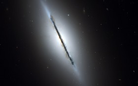 哈勃望远镜拍摄星空宇宙桌面壁纸