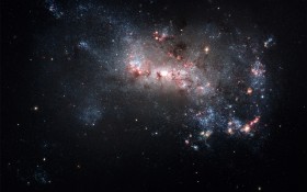哈勃望远镜拍摄星空宇宙桌面壁纸