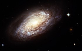 哈勃望远镜拍摄星空宇宙桌面壁纸