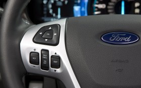 2012版福特爱虎Ford Edge汽车桌面壁纸