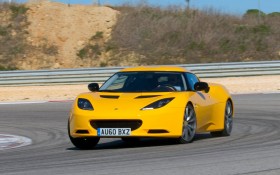 2011款莲花 Evora S跑车桌面壁纸