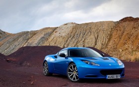2011款莲花 Evora S跑车桌面壁纸