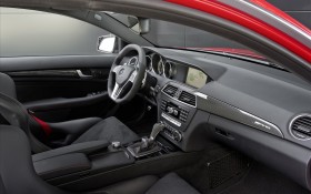 2012奔驰C63终极至强版Mercedes Benz C63汽车桌面壁纸