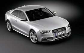 2012款奥迪 S5 Silver轿车桌面壁纸