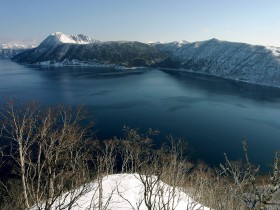 湖泊桌面壁纸