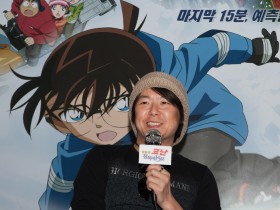 青山刚昌《沉默的15分钟》签名会桌面壁纸