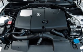 2012款奔驰SLK250 CDI跑车桌面壁纸
