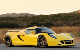 2011款Hennessey Venom GT跑车桌面壁纸