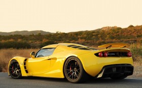 2011款Hennessey Venom GT跑车桌面壁纸
