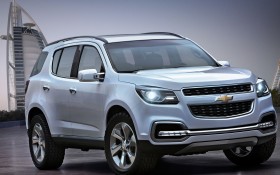 2011款雪佛兰TRAILBLAZER轿车桌面壁纸