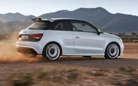 2013款奥迪A1 quattro轿车桌面壁纸