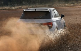 2013款奥迪A1 quattro轿车桌面壁纸