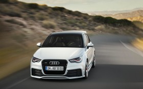 2013款奥迪A1 quattro轿车桌面壁纸