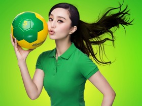 范冰冰时装桌面壁纸