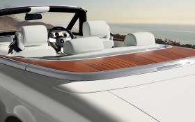 劳斯莱斯Phantom Drophead Coupe轿车桌面壁纸