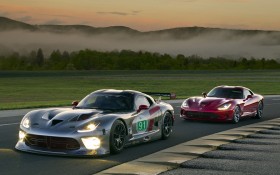 道奇 SRT Viper GTS-R跑车桌面壁纸