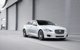 2013Jaguar 捷豹 XJ Ultimate汽车桌面壁纸