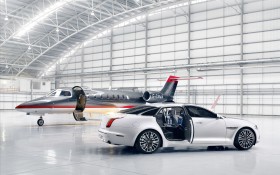2013Jaguar 捷豹 XJ Ultimate汽车桌面壁纸