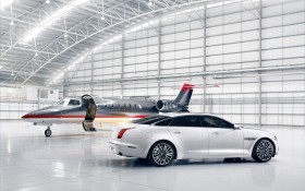 2013Jaguar 捷豹 XJ Ultimate汽车桌面壁纸