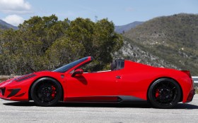 法拉利限量版458 Spider Monaco Edition跑车桌面壁纸