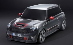Mini John Cooper Works GP轿车桌面壁纸