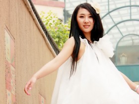 美女田子琳桌面壁纸