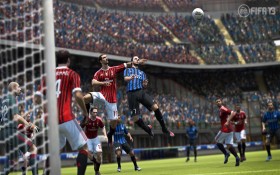 《FIFA 13》桌面壁纸