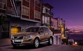沃尔沃 XC60轿车桌面壁纸